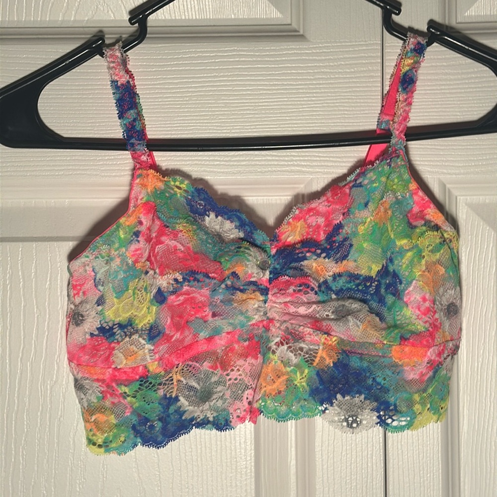 Victorias Secret PINK Bralette Unlined Lace Wireless & Low Rise Thong Size M